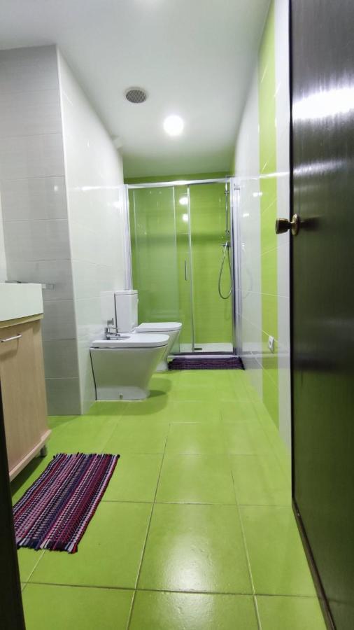 Habitación con cama individual, piso compartido en Avenida Blasco Ibáñez Valência Exterior foto